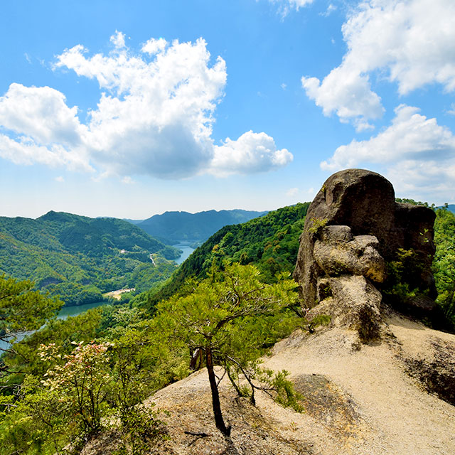 レイクプラザやさか 【山口県岩国市 弥栄湖畔】 公式ページ